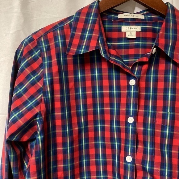 L.L. Bean Wrinkle Free Plaid Button Front Shirt - Picture 2 of 9